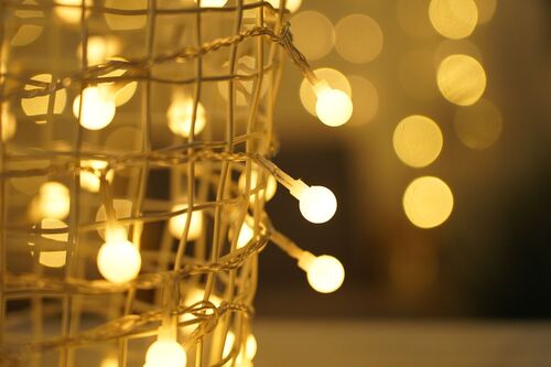 media-1690987370281.jpeg Modee Lighting Χριστουγεννιάτικα Λαμπάκια LED Τύπου Berry με Τροφοδοτικό (100LED/10m/10cm) Θερμό Λευκό